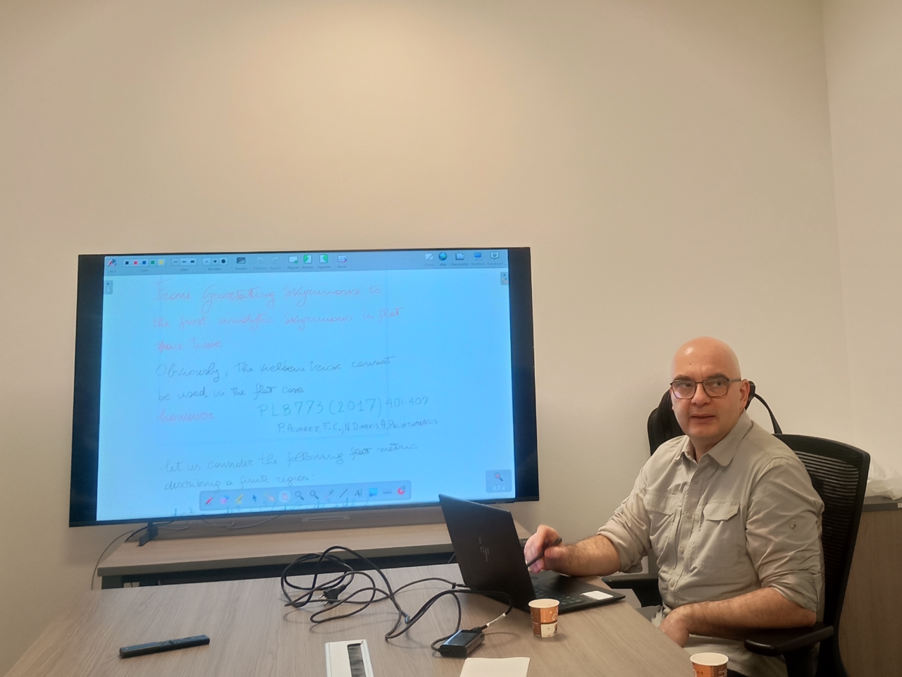 Pasta nuclear e indecidibilidad: Visita del Dr. Fabrizio Canfora en el DCE