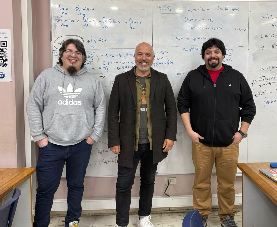 Visita del Dr. Ricardo Ruiz-Baier impulsó avances en análisis numérico y modelamiento matemático